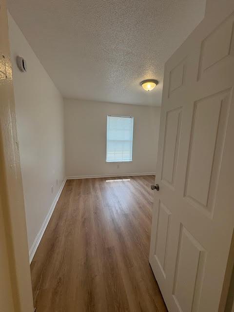 Building Photo - 100 Kazmira Ct