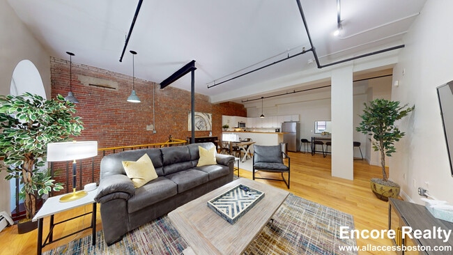 Building Photo - 19 Stanhope St