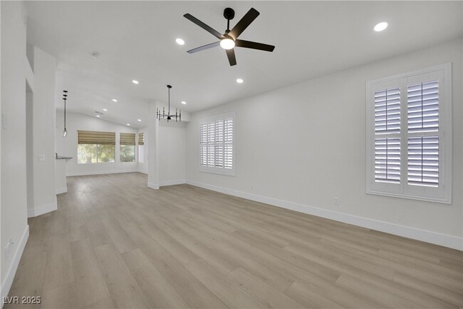 Building Photo - 3027 Panorama Ridge Dr