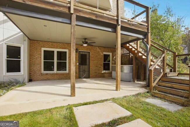 Building Photo - 845 Botanica Way