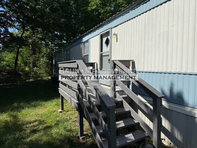 Building Photo - 424 Patterson Rd