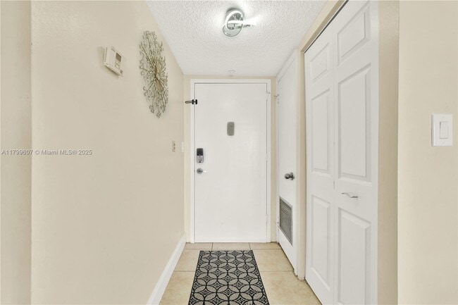 Building Photo - 2750 NE 183rd St