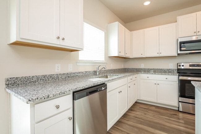 Building Photo - 459 Navona Dr