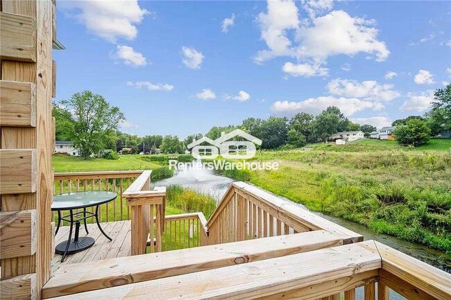 Building Photo - 36 Keeneland Ct.