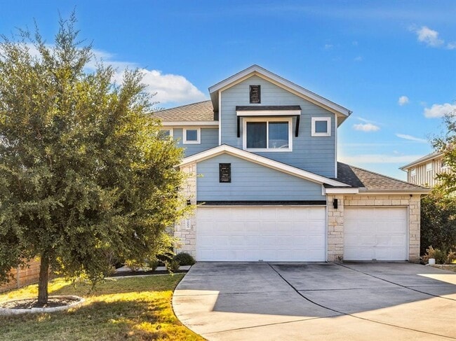Building Photo - Inviting 4/BR 2.5/BA Home in Austin