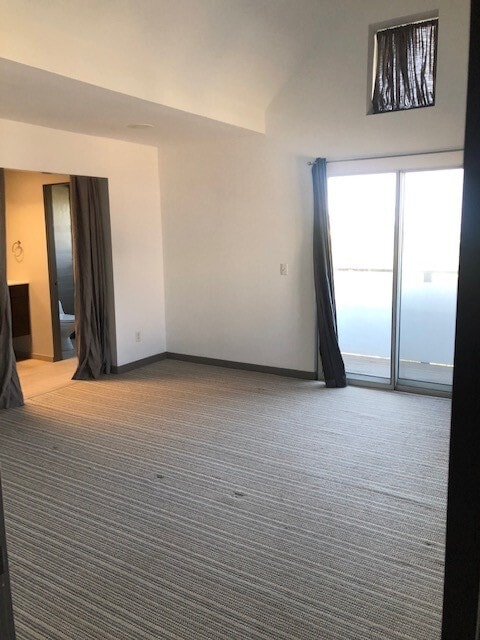 Building Photo - 2541 6th St