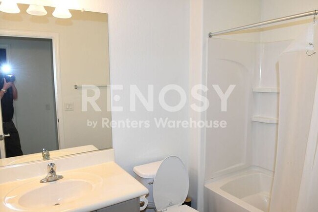 Building Photo - Ideal 4Br+Den+Loft 3.5Ba 2.5Cg Home with Solar Near Happy Valley and Loop 303 in Peoria