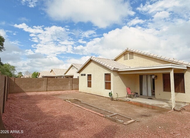 Building Photo - 6757 W Gardenia Ave