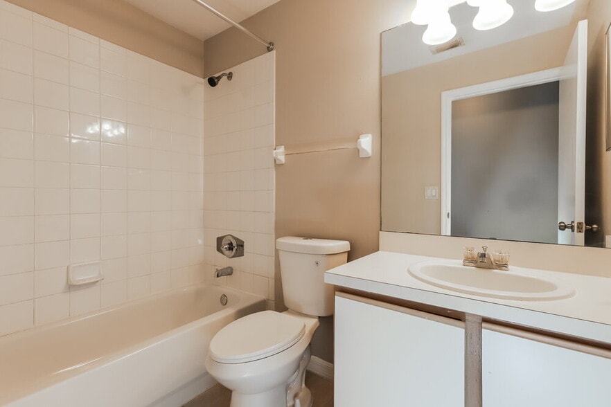 Building Photo - 13409 Prestwick Dr