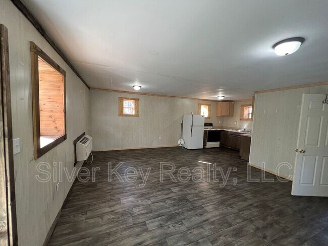 Building Photo - 1121 Athens Pike