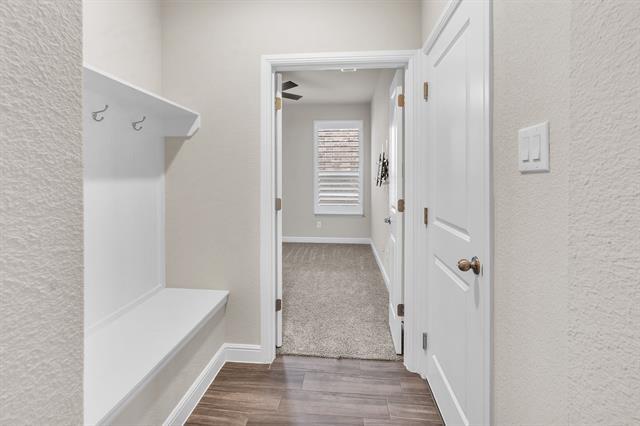 Building Photo - 2336 Shorthorn Dr
