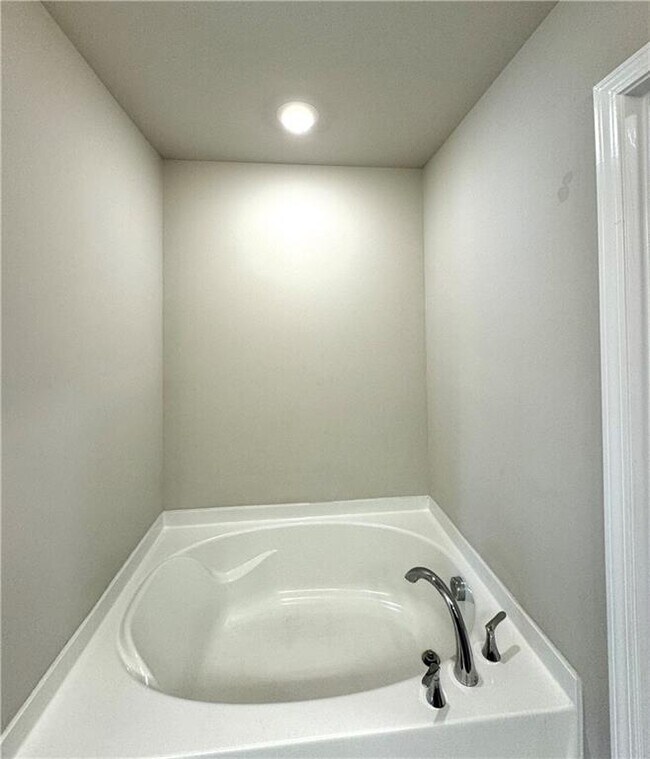 Building Photo - 4301 Fulson Dr