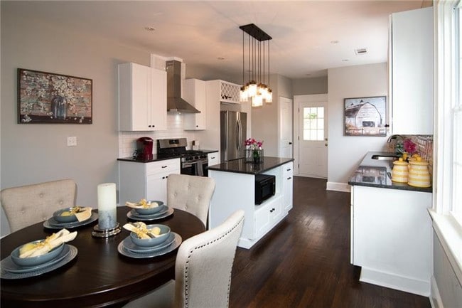 Building Photo - 680 McDonough Blvd SE