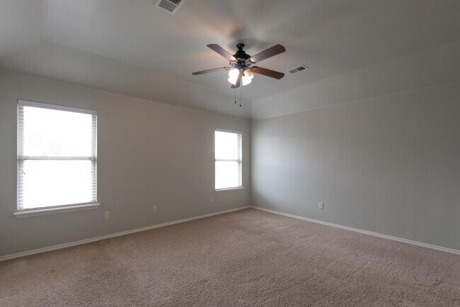 Building Photo - 14358 Redvine Rd