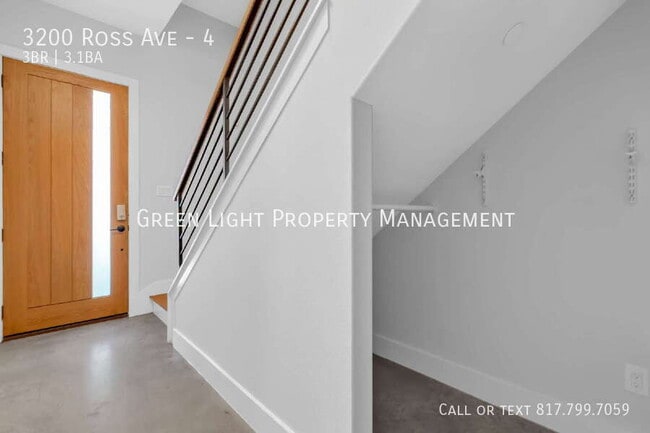 Building Photo - 3200 Ross Ave