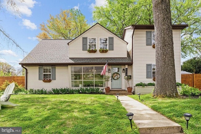 Building Photo - 6608 Cornell Dr