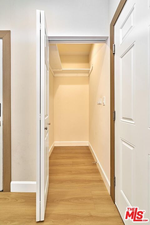 Building Photo - 823 Lorraine Blvd