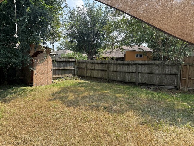 Building Photo - 19439 Cypress Bay Dr