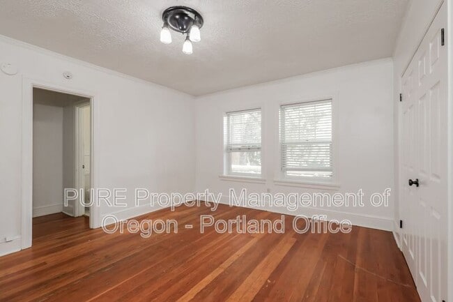 Building Photo - 20 NW 16th Ave