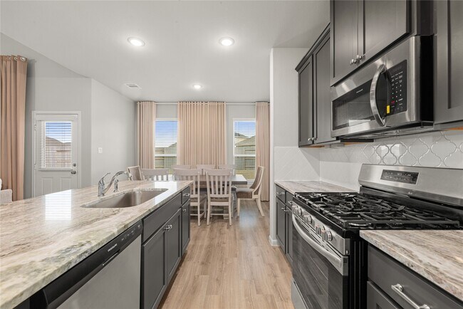 Building Photo - 27130 Peaceful Cv Dr