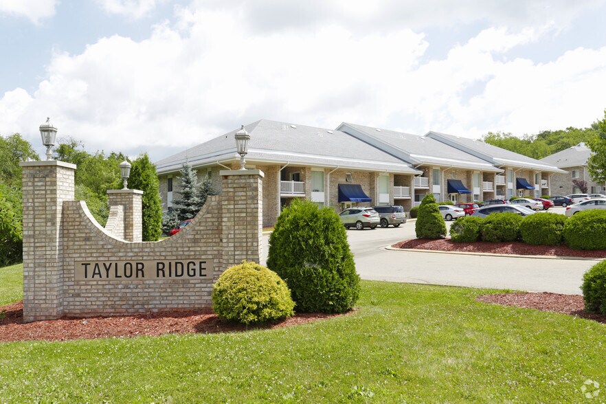 Taylor Ridge Apartments 1500 Laplace Point Ct Sewickley PA 15143