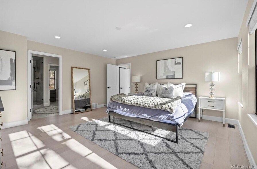Building Photo - 5984 S Monaco Way