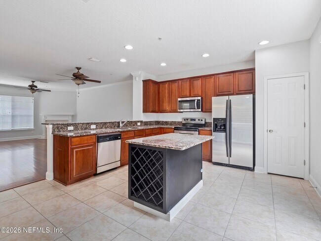 Building Photo - 4472 Congressional Dr