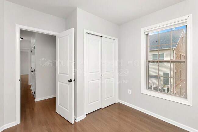 Building Photo - 22447 Norwalk Square
