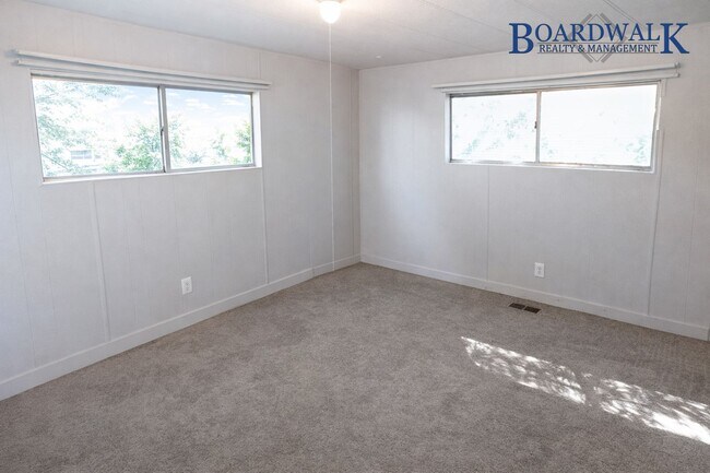 Building Photo - Lehi Mobile Home Park