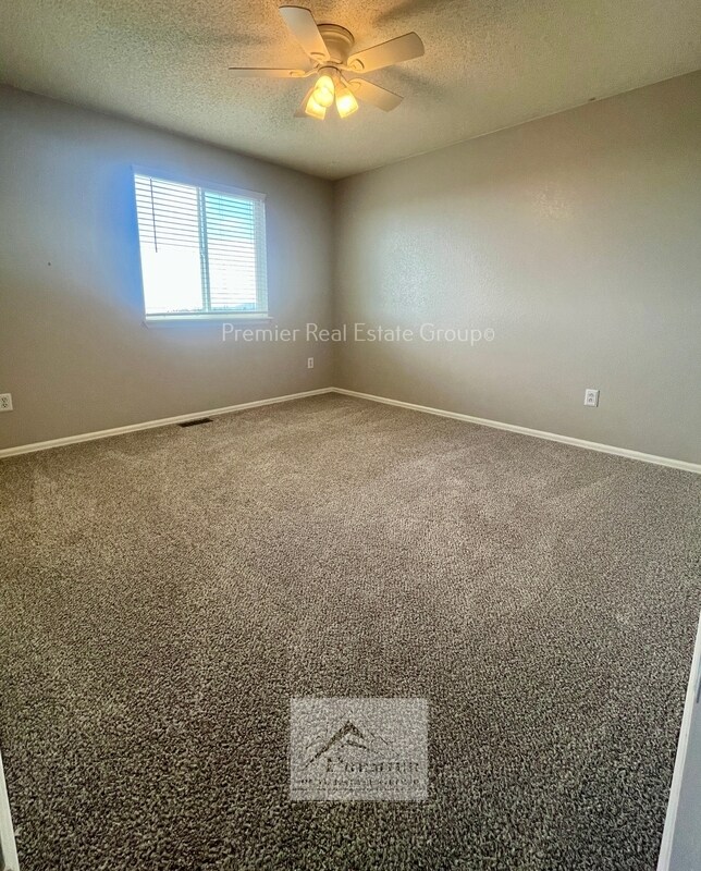 Building Photo - 4540 Laramie Sky Dr