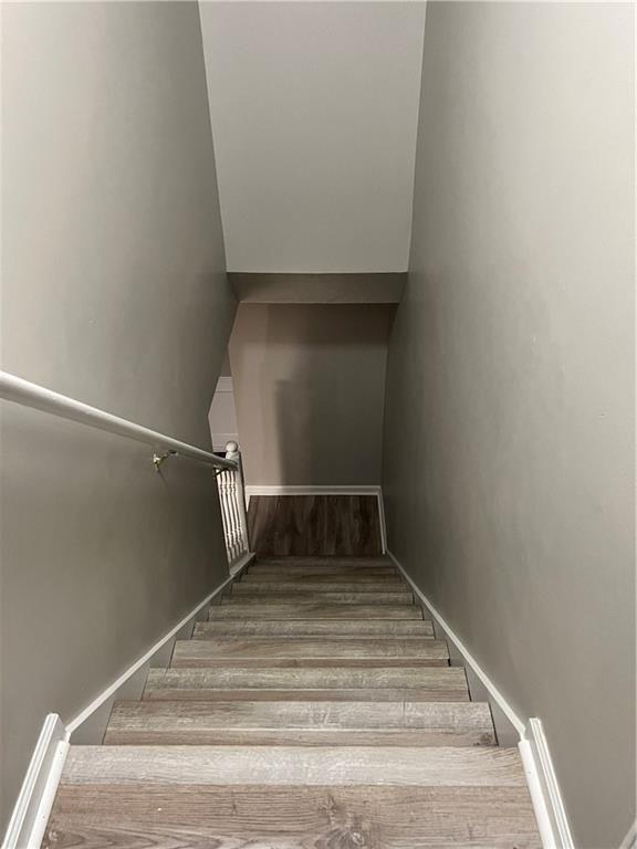 Building Photo - 6064 Red Top Loop