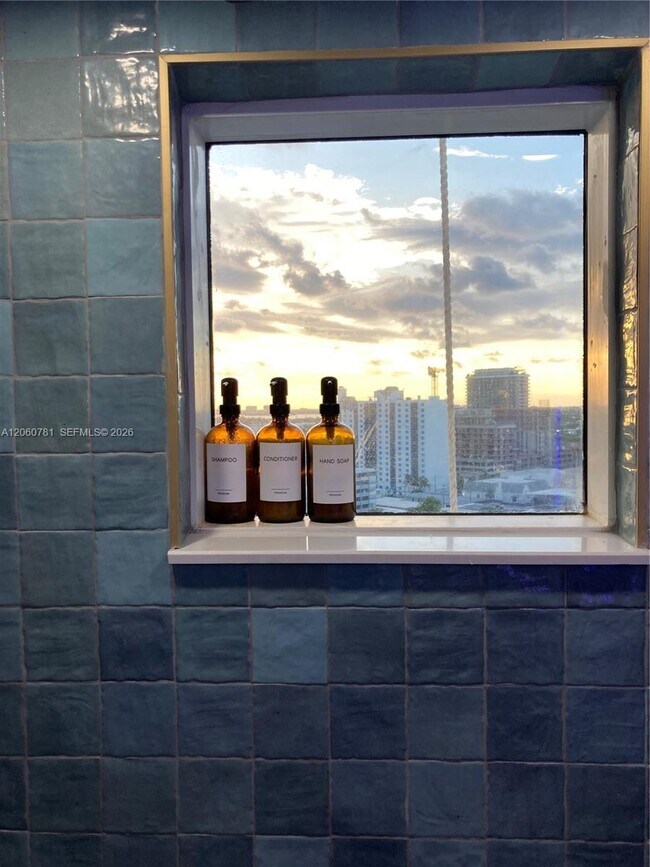 Building Photo - 6767 Collins Ave