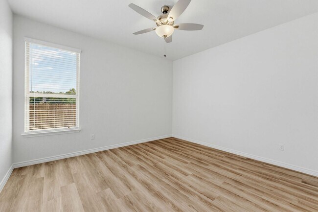 Building Photo - 505 Adley Ave
