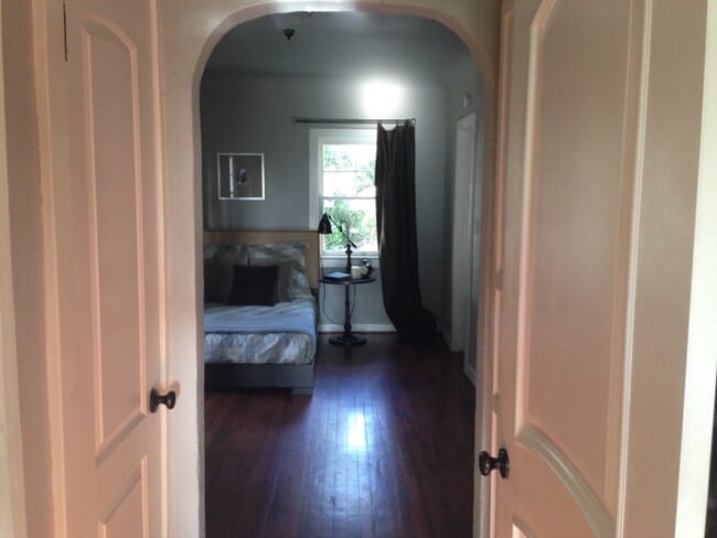 Building Photo - 10318 Silverton Ave