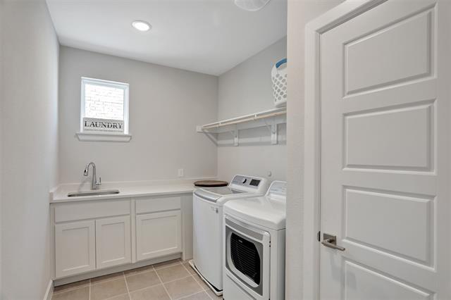 Building Photo - 3548 Golden Bell Ct