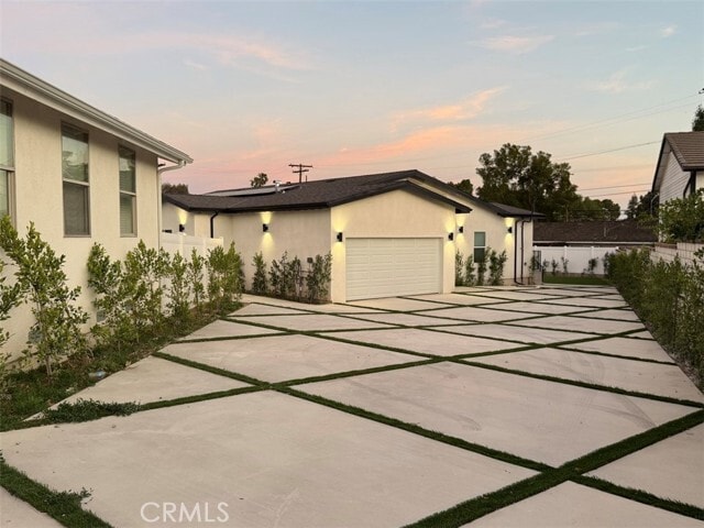 Building Photo - 9128 Balcom Ave