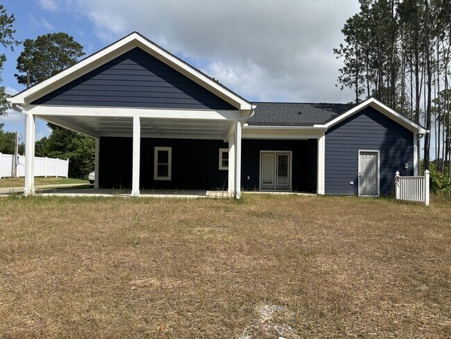 Building Photo - 718 S Pleasant Coates Rd