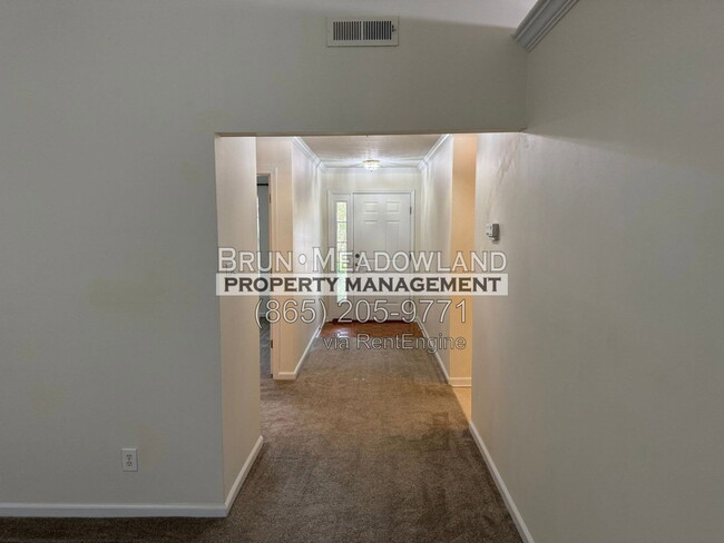 Building Photo - 1555 Ellery Ln
