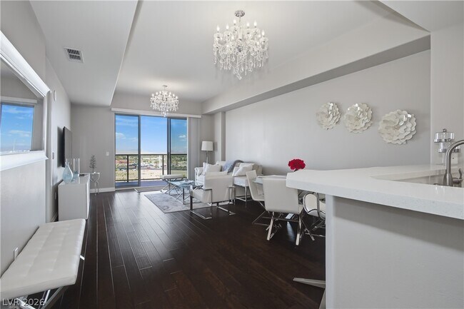 Building Photo - 8255 S Las Vegas Blvd