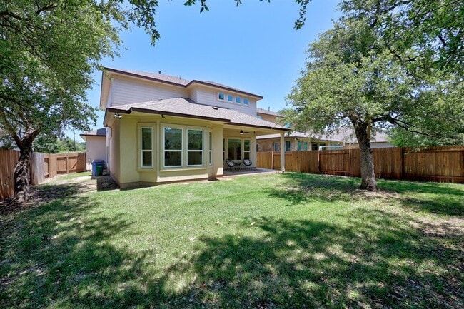 Building Photo - 5305 Mandevilla Dr