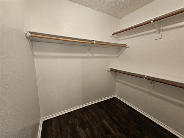 Building Photo - 452 Chestnut Ln