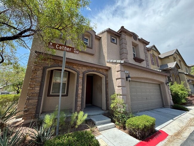 Building Photo - Elegant 3Bed/3Bath Home with Loft in the P...