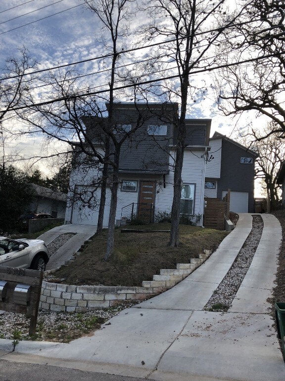 Building Photo - 5308 Downs Dr
