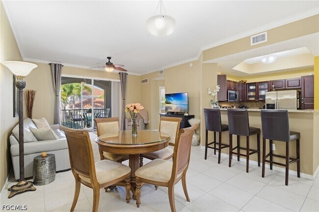Building Photo - 8560 Violeta St