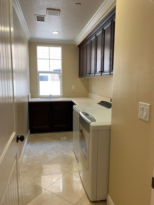 Building Photo - Boat Dock Home | Gated Community | Oxnard ...