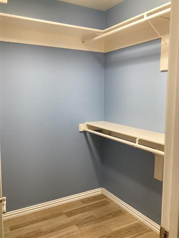 Building Photo - 3721 Oak St