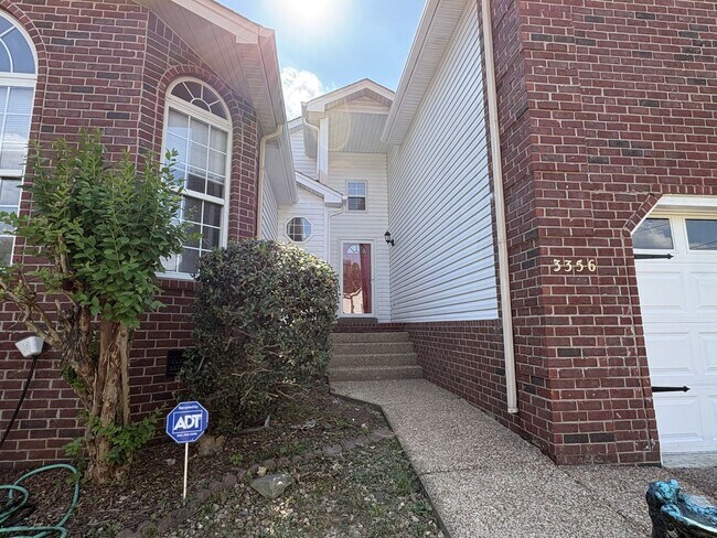 Building Photo - 3356 Milbridge Dr