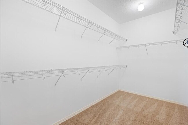 Building Photo - 1240 Pisana