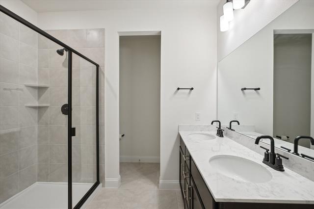 Building Photo - 2521 Wayne Ave