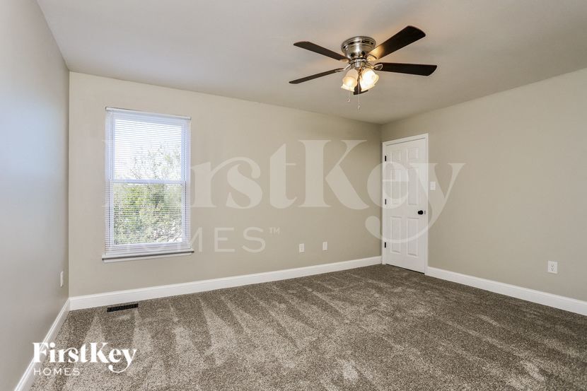 Building Photo - 75 Old Chesapeake Dr